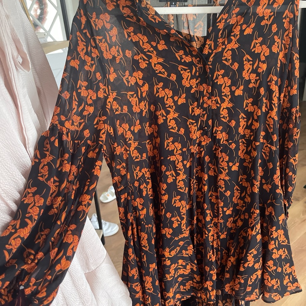 Orange and black mini Lulu’s dress with long sleeves, brand new with tags